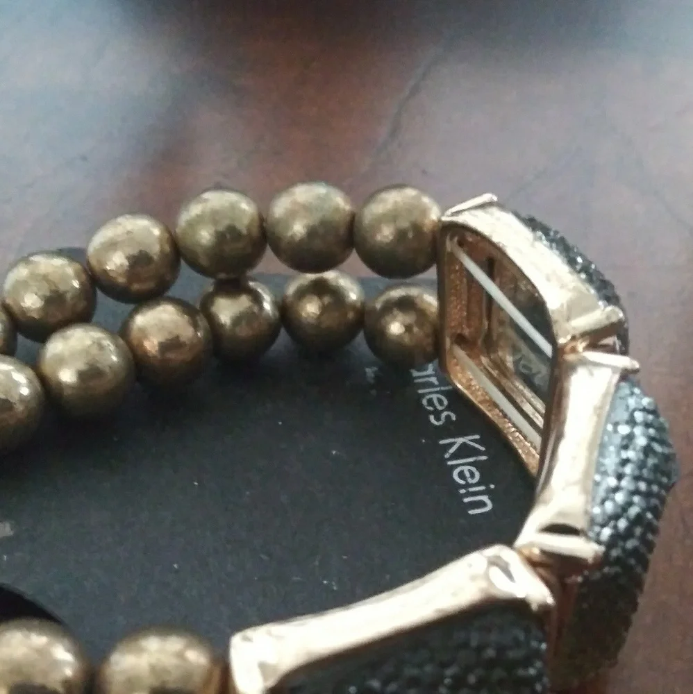 Unique Fashion Bracelet.